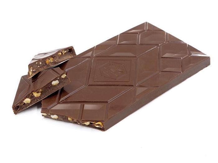 Hazelnut Dark Chocolate Bar (30g) 4